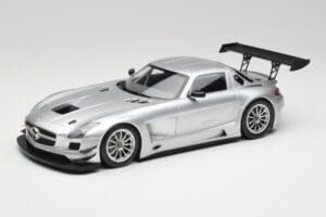 Mercedes SLS AMG GT3 C197 Street Prata Minichamps 1:18 151113100 Metal