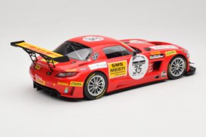 Mercedes SLS AMG GT3 #35 T. Heyer / T. Jager 24 Hours of Spa 2011 Minichamps 1:18 B66960196 Metal - imagem 2 de 6
