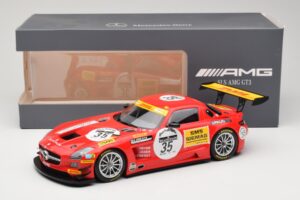 Mercedes SLS AMG GT3 #35 T. Heyer / T. Jager 24 Hours of Spa 2011 Minichamps 1:18 B66960196 Metal - imagem 6 de 6