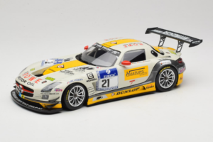 Mercedes SLS AMG GT3 #21 Rowe Racing M. Hartung / N. Heyer ADAC 24 Hours Nurburgring 2013 Minichamps 1:18 151133121 Metal