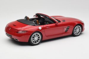 Mercedes SLS AMG R197 Roadster Le Mans Vermelho Minichamps 1:18 100039030 Metal - imagem 3 de 8