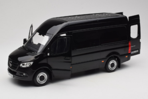 Mercedes Sprinter Preto Norev 1:18 183041 Metal - imagem 2 de 8