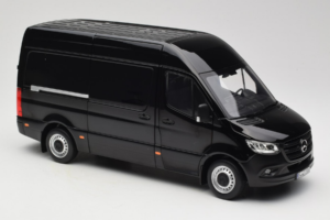 Mercedes Sprinter Preto Norev 1:18 183041 Metal - imagem 6 de 8