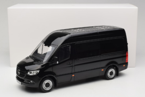 Mercedes Sprinter Preto Norev 1:18 183041 Metal - imagem 8 de 8