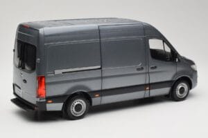 Mercedes Sprinter W907 Carrinha Selenite Grey Metallic Norev 1:18 B66004163 Metal - imagem 3 de 8