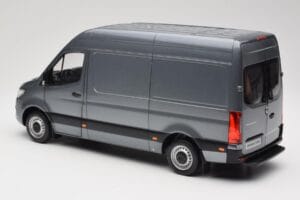 Mercedes Sprinter W907 Carrinha Selenite Grey Metallic Norev 1:18 B66004163 Metal - imagem 7 de 8