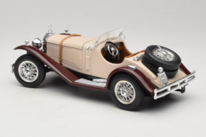Mercedes SSK Bege & Vermelho Escuro Bburago 1:18 3009-M4 Metal - imagem 5 de 6