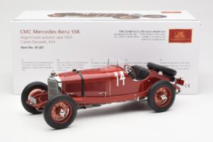 Mercedes SSK #14 Zatuszek Argentinian Autumn Race 1931 CMC 1:18 M-207 Metal - imagem 6 de 6
