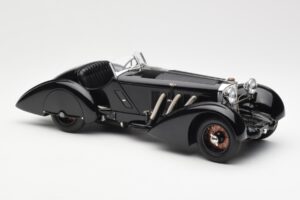 Mercedes SSK Trossi The Black Prince CMC 1:18 M-225 Metal - imagem 4 de 6