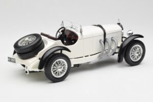 Mercedes SSKL Branco Bburago 1:18 3002 Metal - imagem 3 de 8