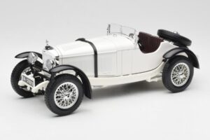 Mercedes SSKL Branco Bburago 1:18 3002 Metal
