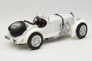 Mercedes SSKL Branco 1931 Bburago 1:18 3002-M2 Metal - imagem 2 de 6