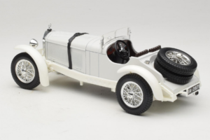Mercedes SSKL Branco 1931 Bburago 1:18 3002-M2 Metal - imagem 5 de 6