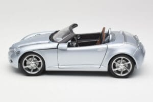 Mercedes Vision SLA Prateado Gate 1:18 B66962114 Metal - imagem 4 de 8