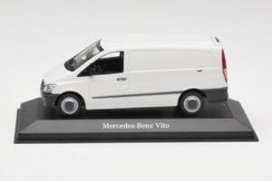 Mercedes Vito Arctic Branco Minichamps 1:43 B66960524 Metal