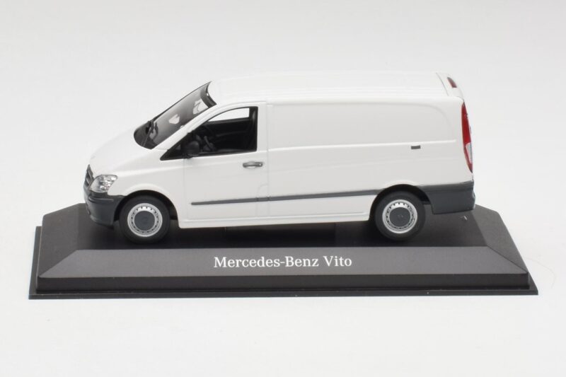 Mercedes Vito Arctic Branco Minichamps 1:43 B66960524 Metal