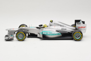 Mercedes W03 #8 N. Rosberg Mercedes AMG Petronas 2012 Minichamps 1:18 110120008 Metal - imagem 3 de 7