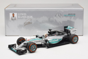 Mercedes W06 #44 L. Hamilton Mercedes AMG Petronas Japanese Grand Prix Winner 2015 Minichamps 1:18 110150344 Metal - imagem 7 de 7