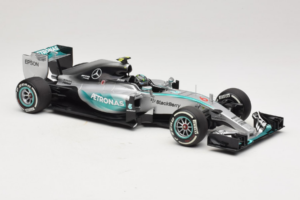 Mercedes W06 #6 N. Rosberg Mercedes AMG Petronas Australian Grand Prix 2015 Minichamps 1:18 110150006 Metal - imagem 4 de 7