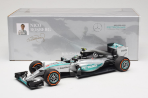 Mercedes W06 #6 N. Rosberg Mercedes AMG Petronas Japanese Grand Prix 2015 Minichamps 1:18 110150206 Metal - imagem 7 de 7