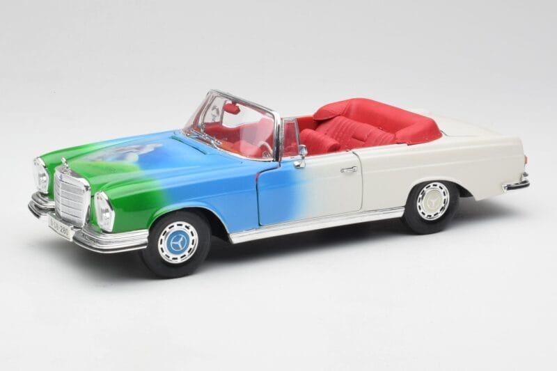 Mercedes 280SE W108 Tricolor Maisto 1:18 56014 Metal