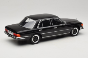 Mercedes W116 Preto MCG 1:18 MCG18551 Metal - imagem 2 de 6
