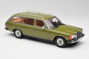 Mercedes W123 200T Cypress Verde BoS Models 1:18 BOS008 Metal - imagem 4 de 6