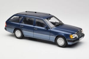 Mercedes 300D W124 T-Modell Nautical Azul Norev 1:18 183962 Metal - imagem 6 de 8