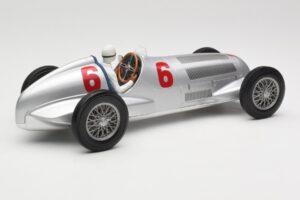 Mercedes W125 #6 Daimler-Benz AG R. Caracciola 2nd Place Eifel Race Nurburgring 1937 Minichamps 1:18 155373106 Metal - imagem 2 de 6