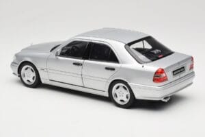 Mercedes C36 AMG W202 Silver Metallic Norev 1:18 183380 Metal - imagem 7 de 8
