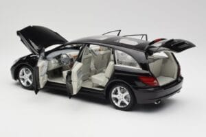 Mercedes R-Class W251 Obsidian Preto Minichamps 1:18 150034601 Metal - imagem 5 de 8