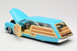 Mercury Merc Woodie Azul Hot Wheels 1:18 27806 Metal - imagem 5 de 8