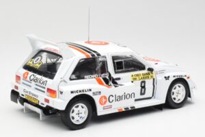 MG Metro 6R4 #8 P. Eklund / D. Whittock Rally Finland 1986 Sun Star 1:18 5536 Metal - imagem 3 de 8