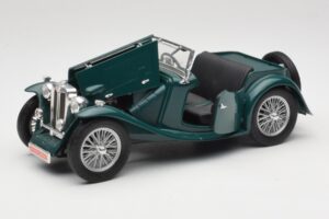 MG TC Midget Shires Green Road Legends 1:18 92468 Metal - imagem 2 de 8