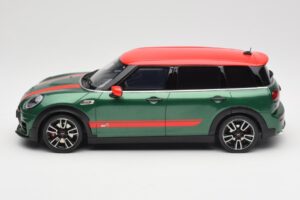 Mini Clubman JCW F54 British Racing Green Otto 1:18 OT1168 Resina - imagem 3 de 6