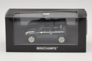 Mini Cooper Cabriolet Verde Com Faixa Branca Minichamps 1:43 80420309093-R1 Metal - imagem 5 de 5