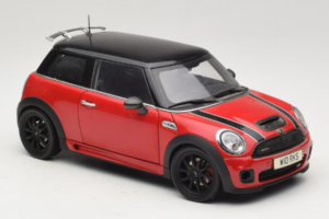 Mini Cooper John Cooper Works R56 Vermelho & Preto Kyosho 1:18 80430419909 Metal - imagem 6 de 8