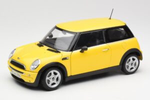 Mini Cooper One R50 Pacote Aerodinâmico Amarelo Kyosho 1:18 80430148553 Metal