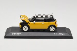 MINI One R50 Amarelo Minichamps 1:43 431138104 Metal - imagem 2 de 5