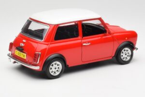 Mini Cooper Vermelho Bburago 1:18 3379 Metal - imagem 3 de 8