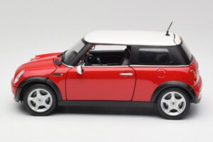 Mini Cooper R50 Vermelho Maisto 1:18 31619 Metal - imagem 3 de 8