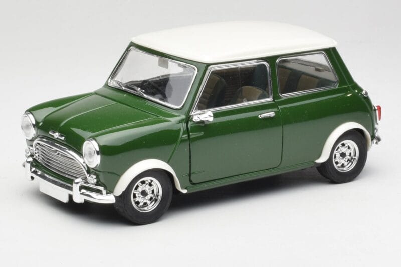 Mini Cooper S British Racing Verde & Old English Branco Solido 1:18 8021 Metal