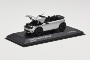 Mini Cooper S R57 Cabriolet Prateado Minichamps 1:43 431138830 Metal - imagem 6 de 6