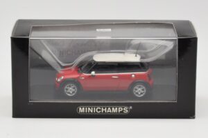 MINI Cooper S R53 Vermelho Minichamps 1:43 431138200 Metal - imagem 4 de 5