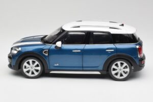 Mini Countryman F60 Island Azul & Branco Kyosho 1:18 80432447940 Metal - imagem 4 de 8