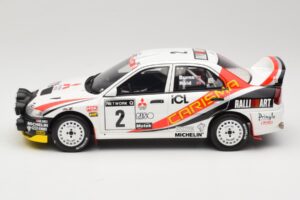 Mitsubishi Carisma GT Group N2 R. Burns / R. Reid RAC Rally 1997 Branco Otto 1:18 OT1192 Resina - imagem 3 de 6