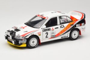 Mitsubishi Carisma GT Group N2 R. Burns / R. Reid RAC Rally 1997 Branco Otto 1:18 OT1192 Resina
