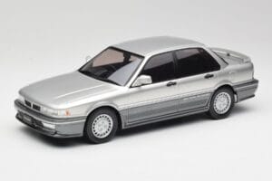 Mitsubishi Galant VR-4 Prata IXO 1:18 18CMC191 Metal