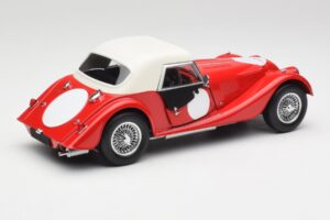 Morgan 4/4 Plus Competition Hardtop Vermelho Kyosho 1:18 08114R Metal - imagem 3 de 8