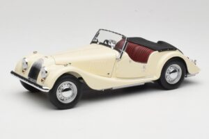 Morgan 4/4 Series II Branco Kyosho 1:18 08111W Metal